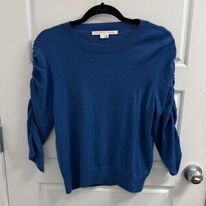 Veronica Beard Kase Blue 100% Wool Sweater Size Large Ruched 3/4 length sleeve